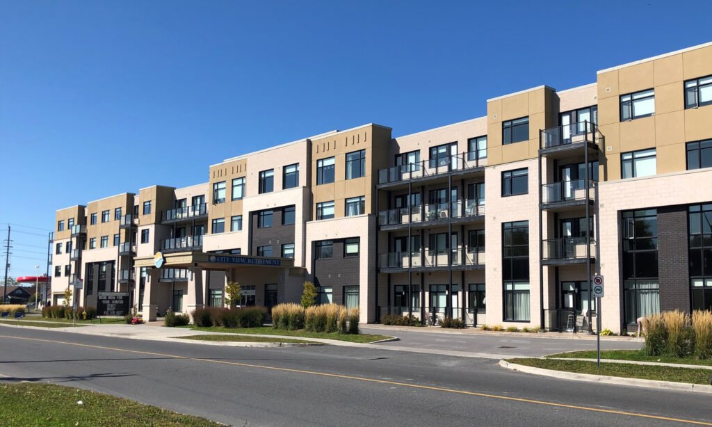 Seniors Living 124,500 ft2