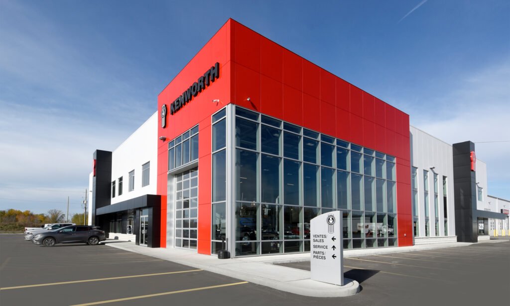 Truck Centre & Garage Kenworth Vars of 37,800 ft2