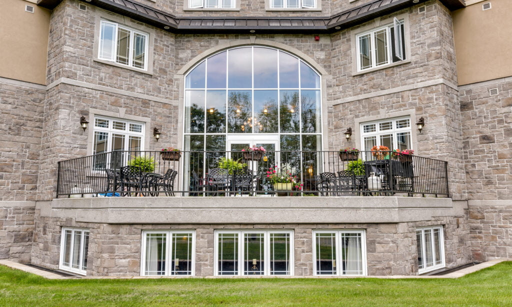 Seniors Living Valley Stream, 109,000 ft2